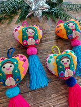 Mexikanischer Weihnachtsbaumschmuck Aufhänger, Anhänger, handgemacht, Handgemachter bestickter Weihnachtsbaumschmuck, Filz Weihnachtsbaumschmuck mexikanisch, Bestickter Baumschmuck Weihnachten Handmade, Textiler Weihnachtsanhänger handgefertigt, Genähter Filz Weihnachtsbaumschmuck, Traditioneller mexikanischer Weihnachtsschmuck, Handgemachte Weihnachtsdekoration Mexiko, Stern, Herz, Christkind, Jesus Baby Kind, boho hippie, pink