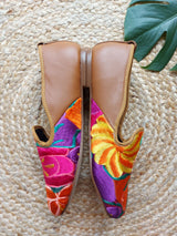 Größe 39 Ballerina Echtleder Loafer Schuhe flach braun (gelb, orange, lila) mit Blumenstickerei aus Mexiko