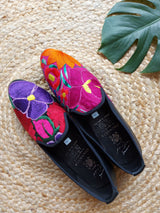 Ballerina, Moccasin, Flache Damenschuhe, Leder, schwarz, Blumenstickerei, bestickt, Blumen, Sommerschuhe, geschlossen, elegant, Loafer, flach, Absatz klein, mexikanisch, ausgefallenes Design, Mexiko, Frida Kahlo