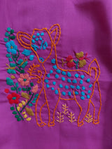 Kinder tunika Kleid Sommer mexikanisch Mexiko bestickt Blumen pink Handarbeit Kunsthandwerk Reh Mädchen Chiapas