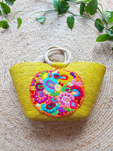 Palmentasche Mexiko Blumenstickerei, bunte Strohtasche mit Bommeln, handgemachte mexikanische Mandala Tasche, bestickte Palmentasche, farbenfrohe, Beachtasche, Einkaufstasche, Shopper, Handtasche, Palm leaf bag Mexico floral embroidery, straw bag with mandala design, colorful tassel handbag, handmade embroidered tote, purse with pom poms, beachbag, handbag, Sommertasche, Markttasche, gelb