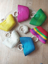 Mexikanische Einkaufstasche aus Naturmaterial Palmenblatt Strohtasche bunt mexikanisch handgefertigt Kunsthandwerker Chiapas gestreift Streifen Markttasche Einkaufstasche Shopper Strandkorb Beachtasche mexican beachbag strawbag