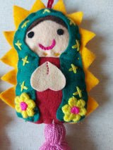 mexikanische Weihnachtsanhänger, Weihnachtsbaumanhänger Mexiko, bestickte Weihnachtsanhänger, Filz Weihnachtsanhänger, handgestickter Weihnachtsschmuck, Weihnachtsdeko ausgefallen, bunte Weihnachtsdeko, mexikanische Filzornamente, Bommel Anhänger, Quaste / Tassel Anhänger, Pompon Weihnachtsanhänger, Jesuskind Baumschmuck, Lama Baumschmuck, Anhänger, folkloristischer Christbaumschmuck, handgemacht Mexiko, Fair-Trade Weihnachtsdeko, Boho Weihnachtsanhänger, farbenfroher Christbaumschmuck