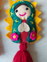 exikanische Weihnachtsanhänger, Weihnachtsbaumanhänger Mexiko, bestickte Weihnachtsanhänger, Filz Weihnachtsanhänger, handgestickter Weihnachtsschmuck, Weihnachtsdeko ausgefallen, bunte Weihnachtsdeko, mexikanische Filzornamente, Bommel Anhänger, Quaste / Tassel Anhänger, Pompon Weihnachtsanhänger, Jesuskind Baumschmuck, Lama Baumschmuck, Anhänger, folkloristischer Christbaumschmuck, handgemacht Mexiko, Fair-Trade Weihnachtsdeko, Boho Weihnachtsanhänger, farbenfroher Christbaumschmuck