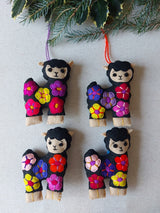 Mexikanische Weihnachtsanhänger Lama, Weihnachtsbaumanhänger Lama Mexiko, bestickte Weihnachtsanhänger Tiermotive, Filz Weihnachtsanhänger Tiere, handgestickter Weihnachtsschmuck, Weihnachtsdeko ausgefallen, bunte Weihnachtsdeko, mexikanische Filzornamente, Bommel Anhänger, Quaste / Tassel Anhänger, Pompon Weihnachtsanhänger Lama Baumschmuck Lama folkloristischer Christbaumschmuck, handgemacht Mexiko, Fair-Trade Weihnachtsdeko, Boho Weihnachtsanhänger, farbenfroher Christbaumschmuck
