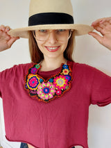 Mexikanische Schmuck Mexiko bunt Textil boho Halskette Herzanhänger Valentinsgeschenk Textil Statement mexican jewelery handmade european online shop clothing fashion accessoires mexicain Mode, Blumenstickerei