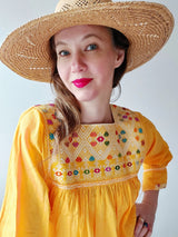 Mexikanische Bluse bestickt gelb, Bluse aus Mexiko handbestickt, Bluse mit Blumenstickerei aus Mexiko, mexikanische Mode, mexikanische Kleider, Mexican fashion clothing online store shop, mexikanische Bekleidung, mexikanische Tunika, Top, blouse, mexicain Frid Stil Ethnic, artisan, mexikanische Kleidung