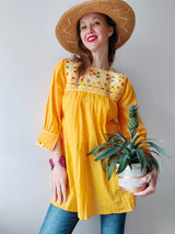Mexikanische Bluse bestickt gelb, Bluse aus Mexiko handbestickt, Bluse mit Blumenstickerei aus Mexiko, mexikanische Mode, mexikanische Kleider, Mexican fashion clothing online store shop, mexikanische Bekleidung, mexikanische Tunika, Top, blouse, mexicain Frid Stil Ethnic, artisan, mexikanische Kleidung