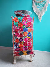 mexikanischer Flair, lebendige Farben, Handarbeit, Boho, Hippie, Tischdecke, traditionelle Handstickerei, handgemachte Tischdecke, Bettläufer, mexikanische Stoffe, Boho Dekor, Home Dekor, Interior design, mexikanisch Wohnen, mexikanische Wohnkultur, mexikanische Einrichtung, Kolonialstil, Hacienda, Blumenstickerei, Kunsthandwerk, Handarbeit