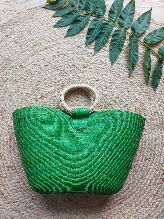 Mexikanische Einkaufstasche aus Naturmaterial Palmenblatt Strohtasche bunt mexikanisch handgefertigt Kunsthandwerker Chiapas gestreift Streifen Markttasche Einkaufstasche Shopper Strandkorb Beachtasche mexican beachbag strawbag grün green