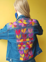 Jeansjacke bestickt Blumen Handarbeit mexikanisch Modell Mais 2 Gr. 36/38