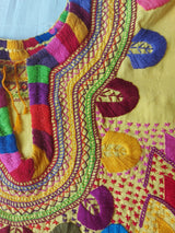 mexikanische Bluse, handbestickte Bluse,
traditionelle mexikanische Bluse,
bestickte Bluse Mexiko, bunte Bluse Mexiko, Boho Bluse, Bluse aus Mexiko handgemacht, Ethno Bluse, Huipil Bluse, Frida Kahlo Bluse, mexikanische Mode Damen, Bluse mit Blumenmuster, Sommerbluse Baumwolle,
Festival Bluse, Bluse mit Stickerei, blouse mexicaine brodée, blouse traditionnelle du Mexique, blouse artisanale mexicaine, blouse bohème mexicaine, gelb, yellow