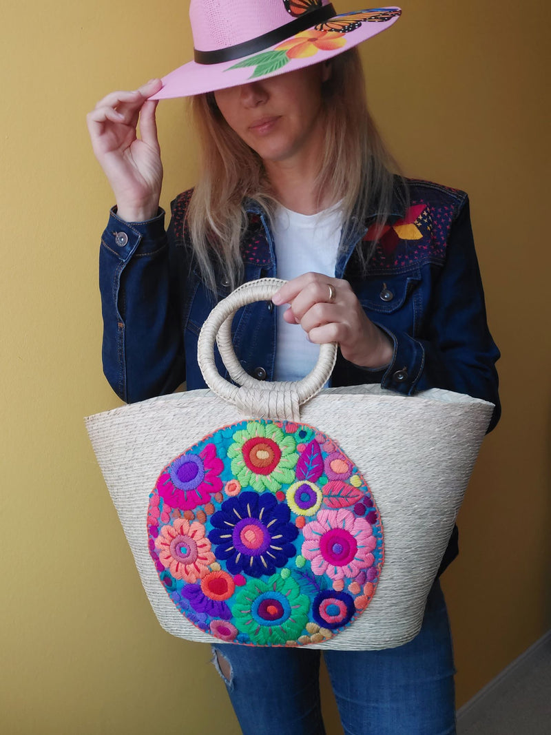 Palmentasche Mexiko Blumenstickerei, bunte Strohtasche mit Bommeln, handgemachte mexikanische Mandala Tasche, bestickte Palmentasche, farbenfrohe, Beachtasche, Einkaufstasche, Shopper, Handtasche, Palm leaf bag Mexico floral embroidery, straw bag with mandala design, colorful tassel handbag, handmade embroidered tote, purse with pom poms, beachbag, handbag, Sommertasche, Markttasche