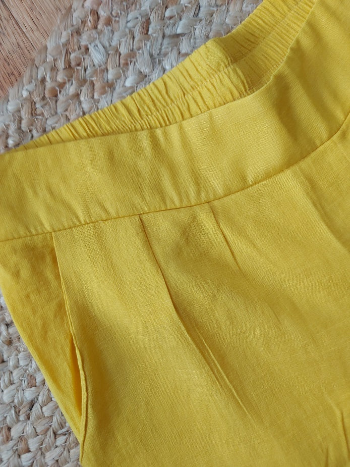 Colourful wide trousers (yellow) made in Mexiko