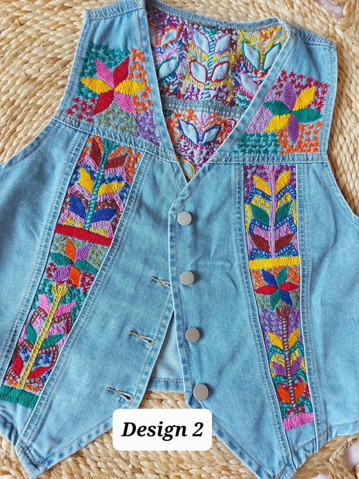 Weste (hellblau) mit Stickerei, handbestickt Blumen, Kunsthandwerk Mexiko