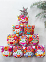 Weihnachtsbaumschmuck Anhänger Katzenkopf bestickt mit Blumen, Weihnachtsdeko, Geschenk Adventskalender aus Mexiko