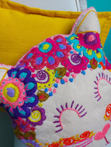Katzen Kissen aus Mexiko, mexikanisch, Deko Kissen in Katzenform, handarbeit, Kunsthandwerk, Chiapas, Blumenstickerei, bunte kräftige Farben, Wohnzimmerdeko, throw pillow cat form Mexican, mexikanische Einrichtung