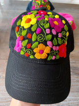 Damencape, Baseballcap, Kappe, Mütze, Hut, Sonnenhut, bestickt, Blumenmuster, Blumenstickerei, bunt, Handarbeit, mexikanisch, flower power, hippie, ethno, boho, festival