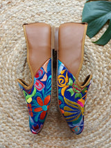 Größe 39 Ballerina Echtleder Loafer Schuhe flach braun (bunte kleine Blumen) mit Stickerei aus Mexiko