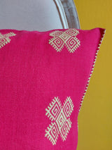 Mexikanischer Kissenbezug geometrische Muster himbeer-pink handgewebt in Chiapas, 50 x 50 cm