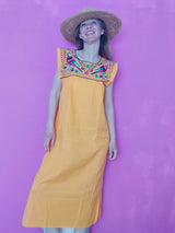 Mexikanische Kleid Tunika embroidery dress maxi lang clothing online shop european colourful Mexiko mexican Mode fashion Blumen flower gelb yellow