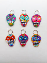Ausgefallene mexikanische Schlüsselanhänger Skull / Totenkopf handmade im  Boho Style – Chunigula mexfashion