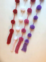 Pom pom garland, tree decoration, room decoration in 4 colors (purple, white, red, pink)